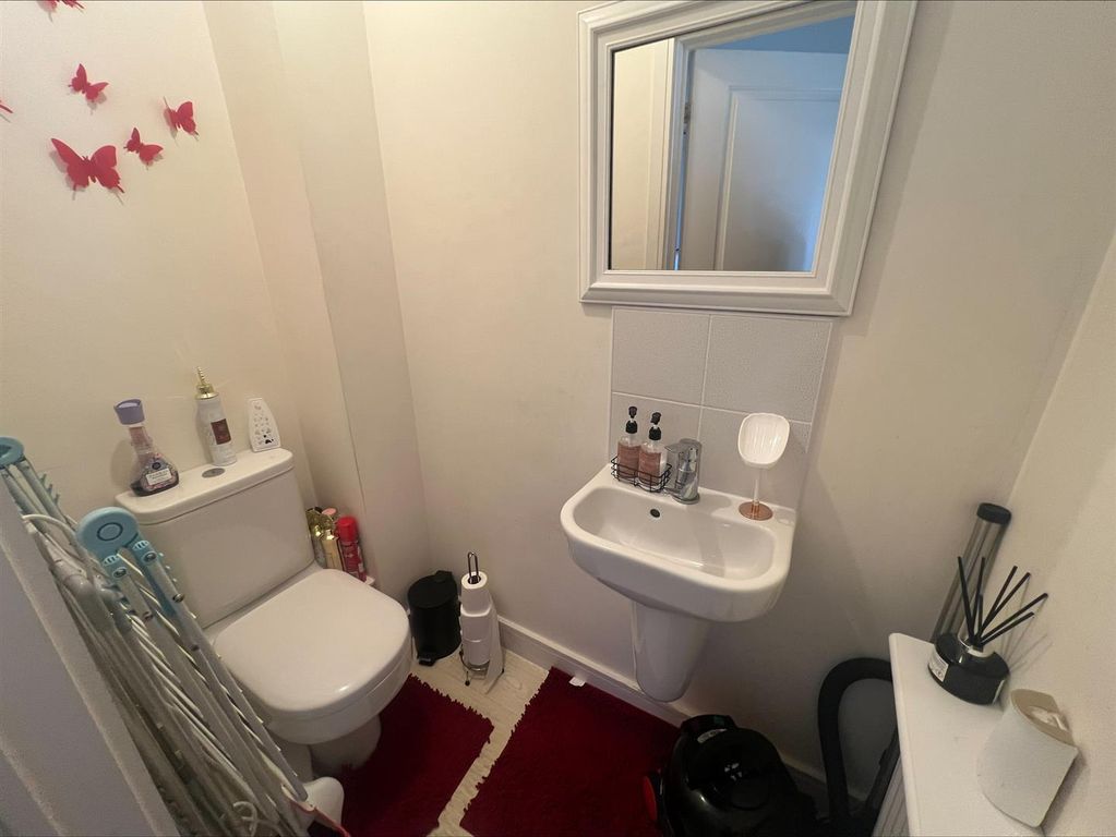 Property photo 2 of 14 Processed-F3E8F349-39Fa-4136-915A-Fe0F15Ece852.Jpe