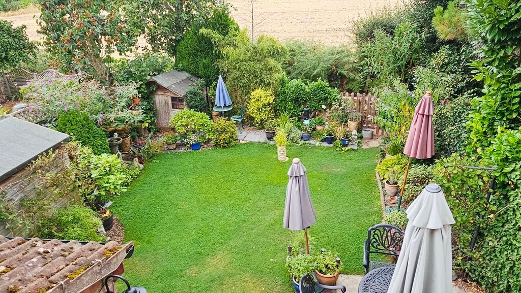 Property photo 2 of 24 Photo 28