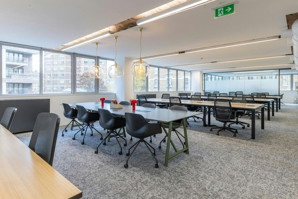 Property photo 3 of 12 Main Office Space