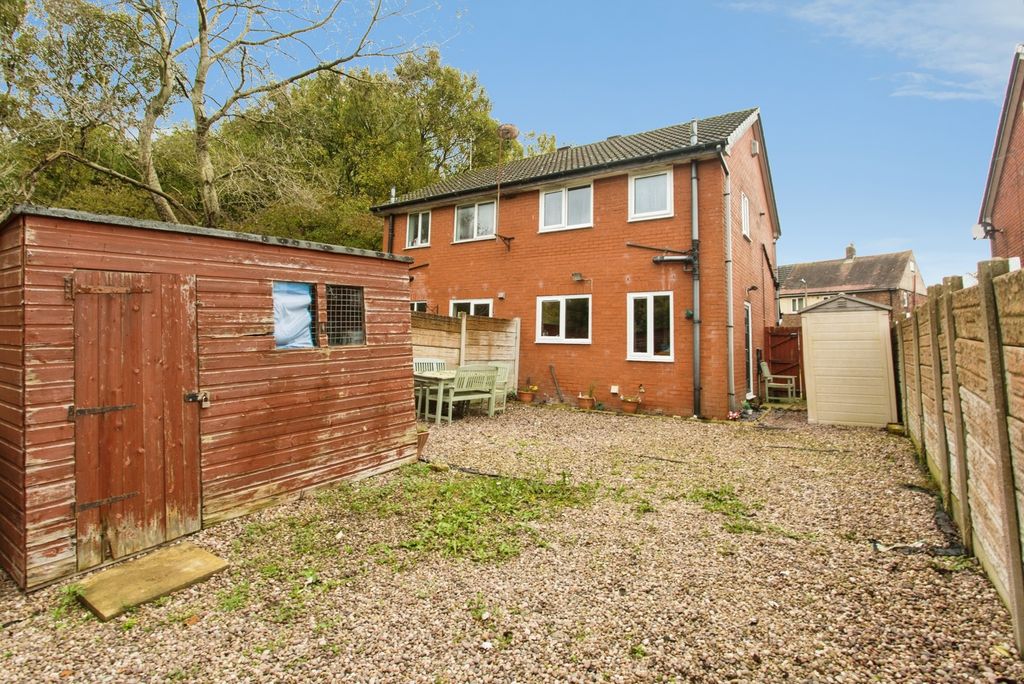Property photo 2 of 12 Rear