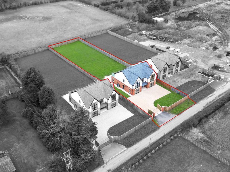 Property photo 1 of 30 Photo 8