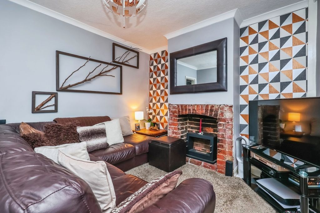 Property photo 2 of 19 Pbox-Img.Jpg