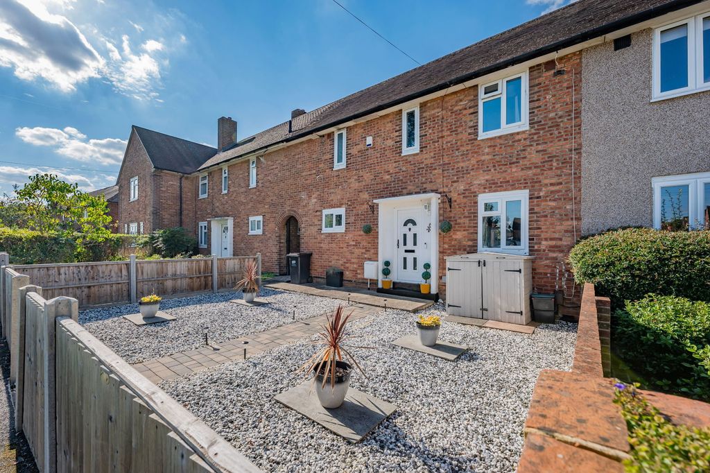 Property photo 3 of 33