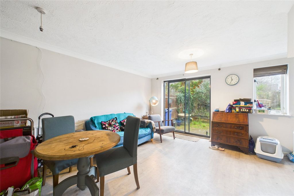 Property photo 2 of 8 Picture No. 08