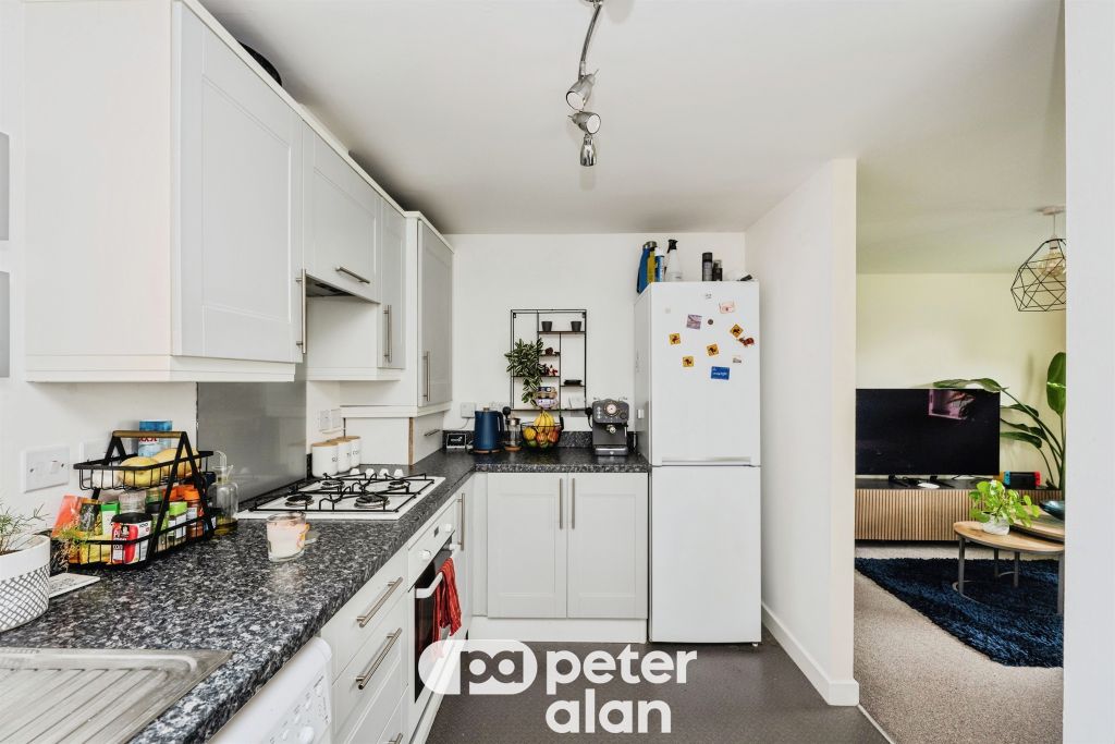 Property photo 3 of 19