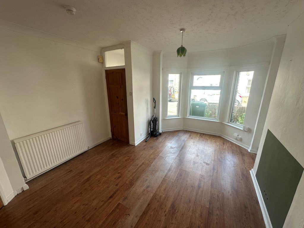 Property photo 2 of 10 Living Room