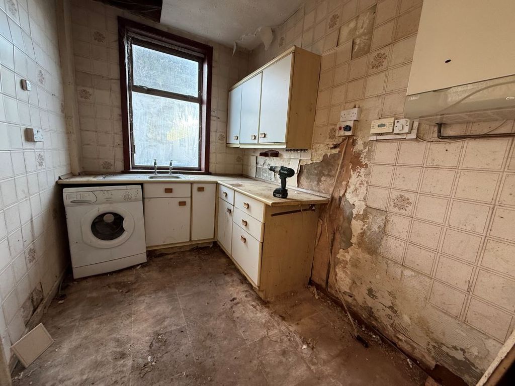 Property photo 2 of 10 Image 2