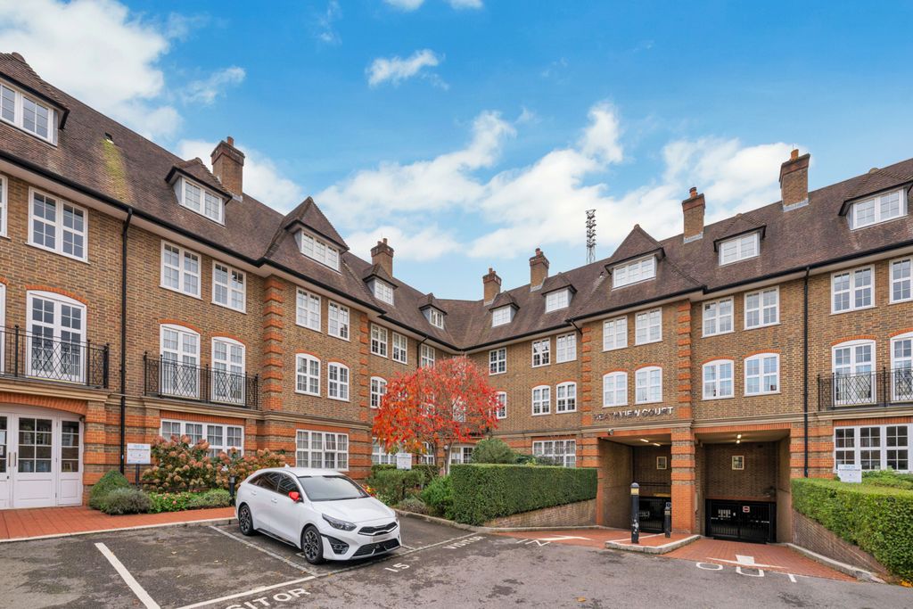 Property photo 2 of 15 Picture No. 24