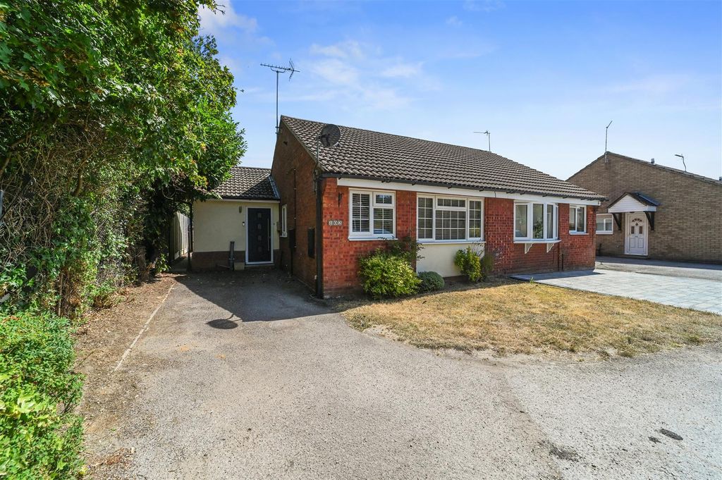 Property photo 1 of 14 Front