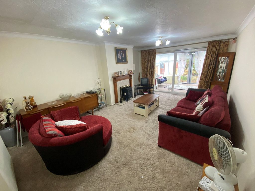 Property photo 2 of 30 Picture No. 14