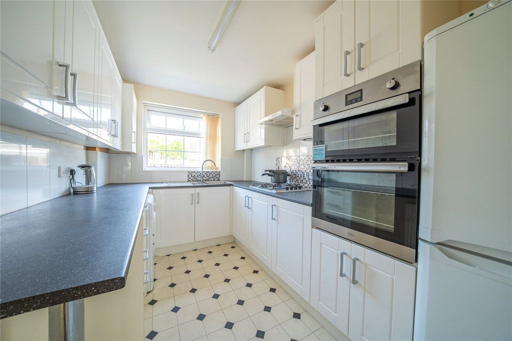 Property photo 3 of 18 Picture No. 03