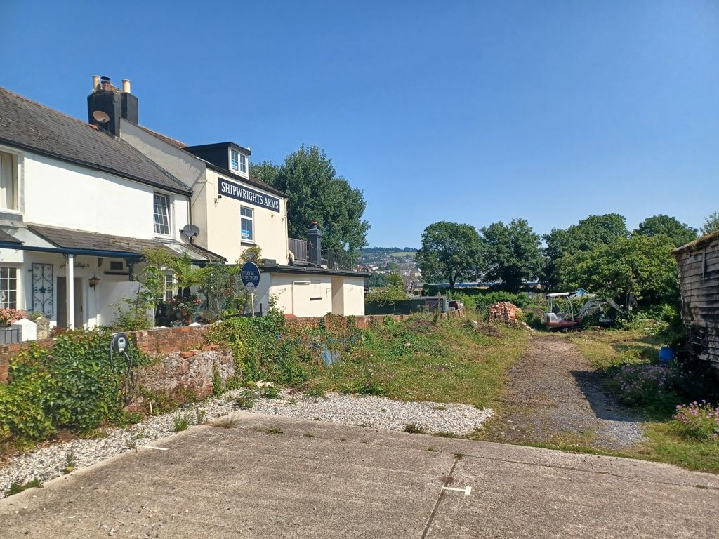 Property photo 2 of 13 Photo 1