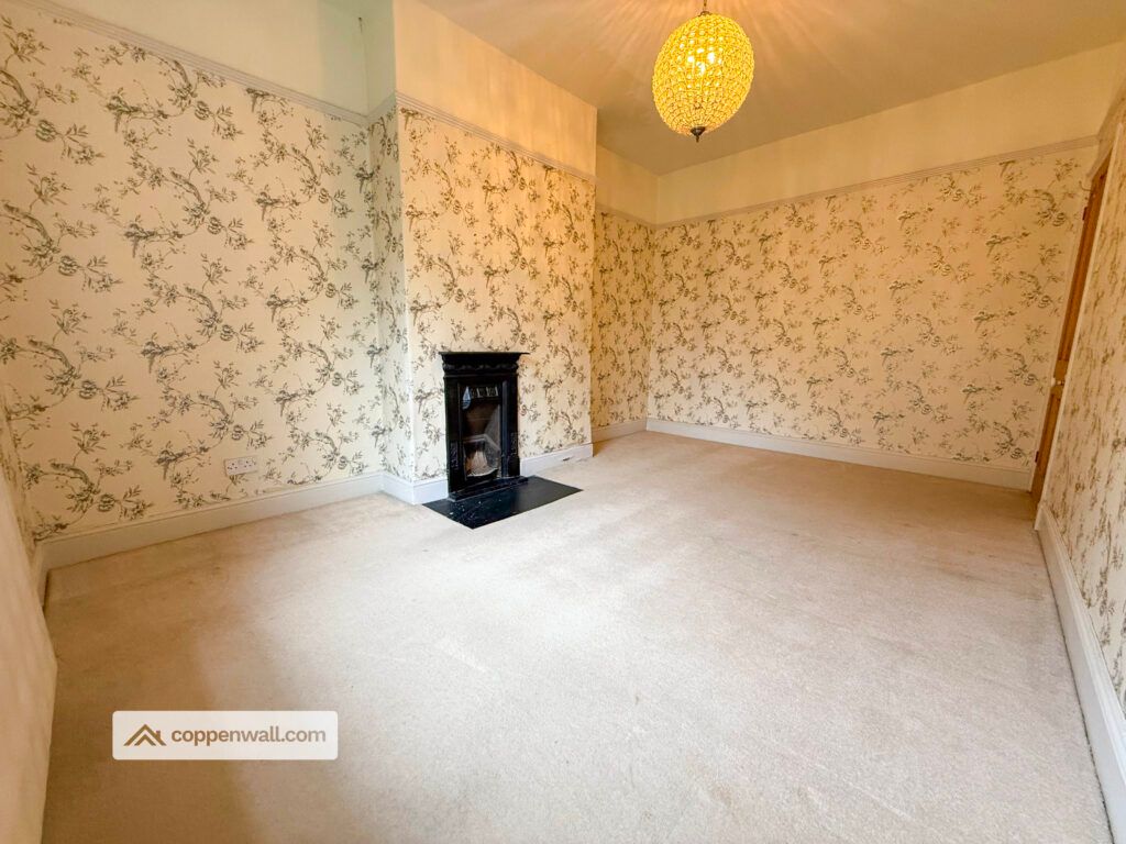 Property photo 2 of 28