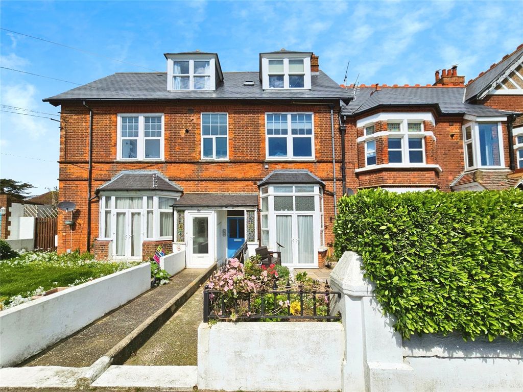 Property photo 1 of 11 Picture No. 10