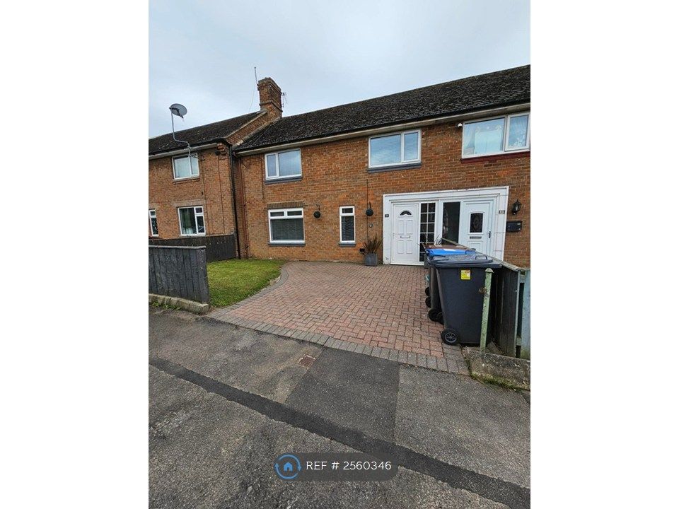 Property photo 2 of 11