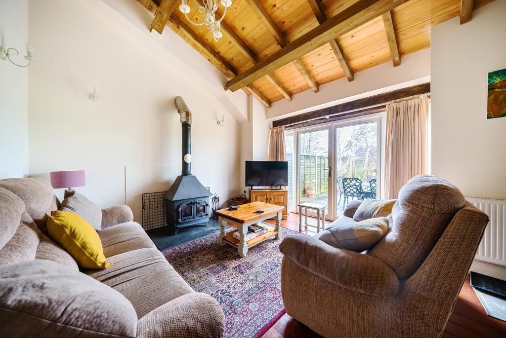 Property photo 2 of 10 Lounge Area