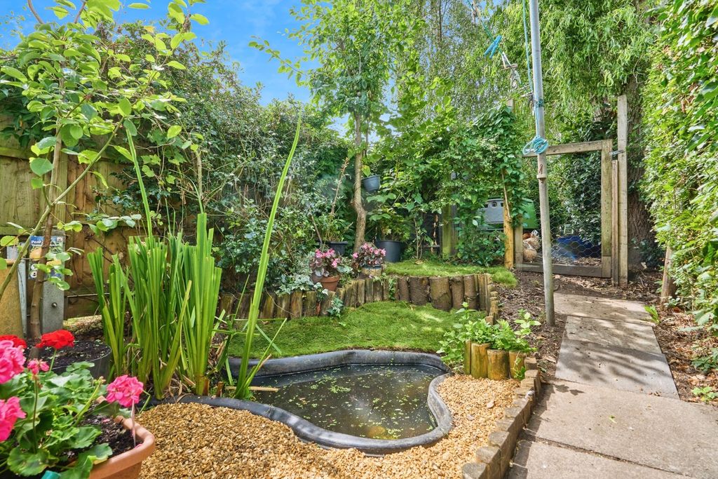 Property photo 2 of 17 Rear Garden