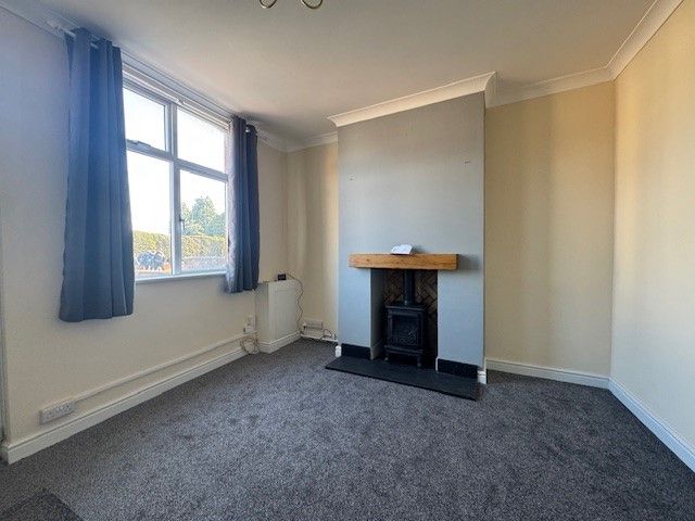 Property photo 2 of 12 Image