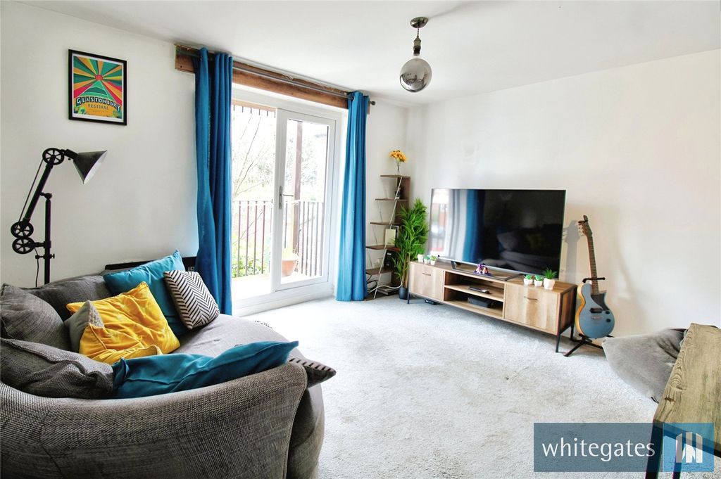 Property photo 3 of 10 Picture No. 19