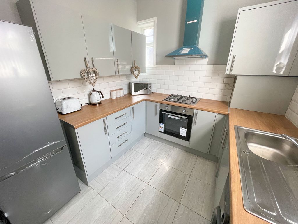 Property photo 3 of 9 File_005