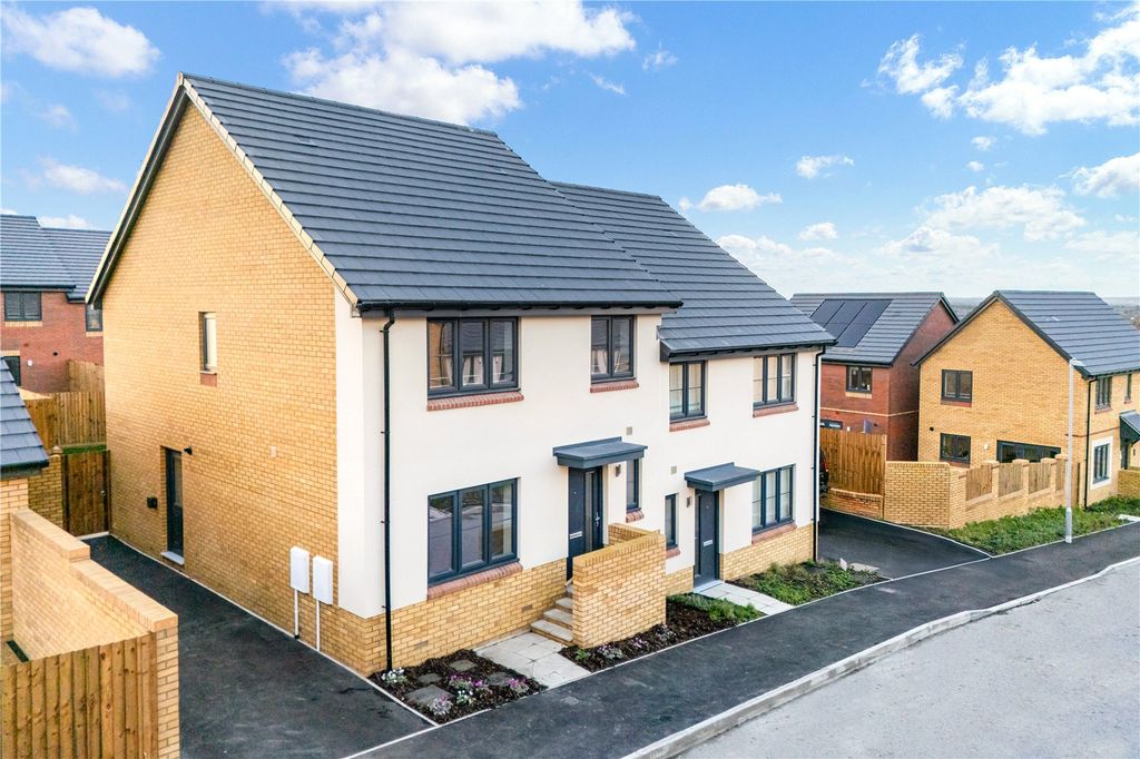 Property photo 1 of 22 Picture No. 24