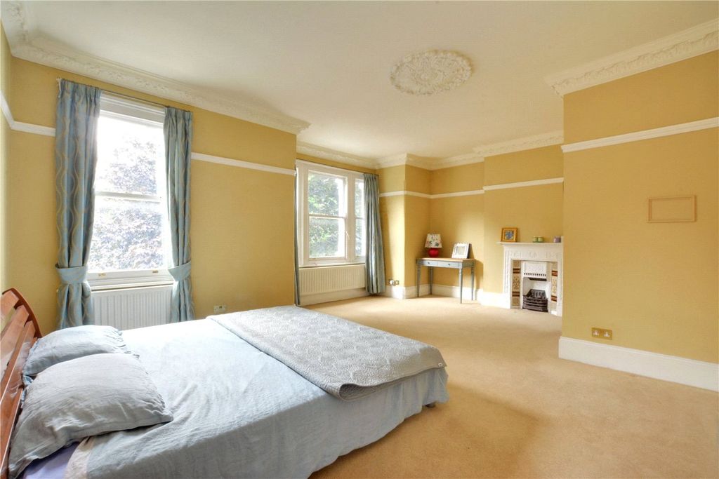 Property photo 3 of 18 Picture No. 07