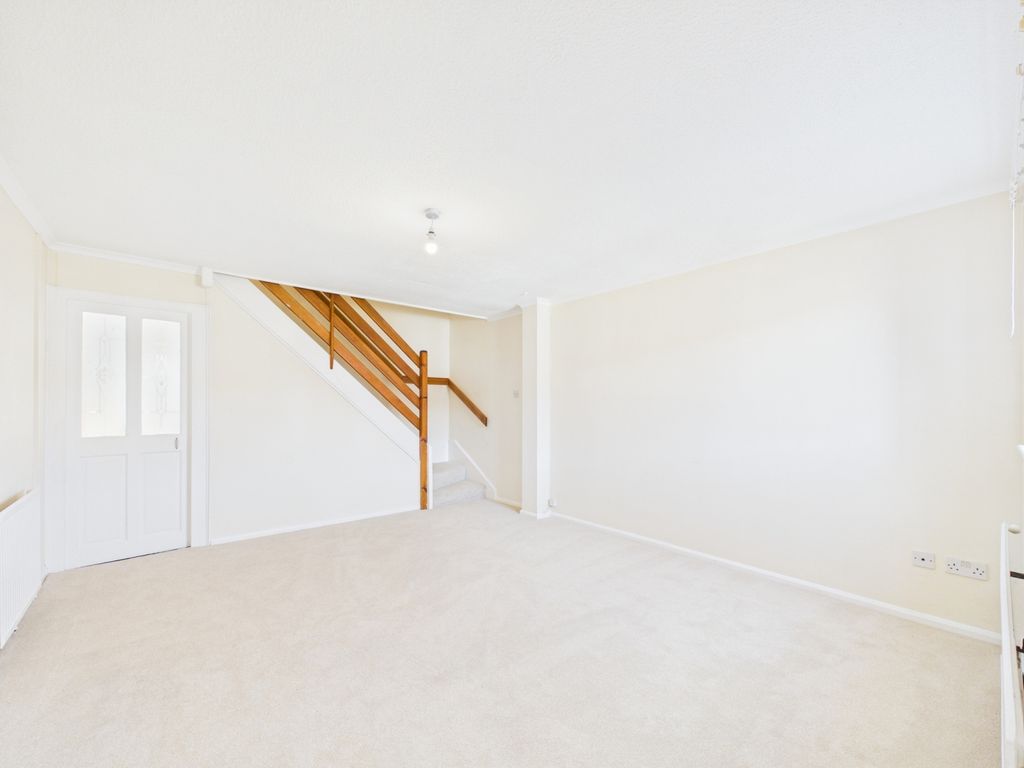 Property photo 1 of 6 Lounge