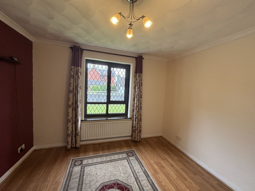 Property photo 3 of 14 Not Specified