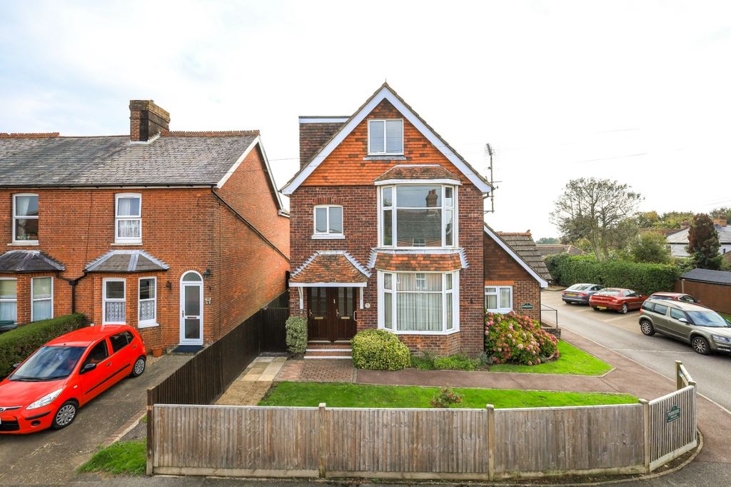 Property photo 1 of 10