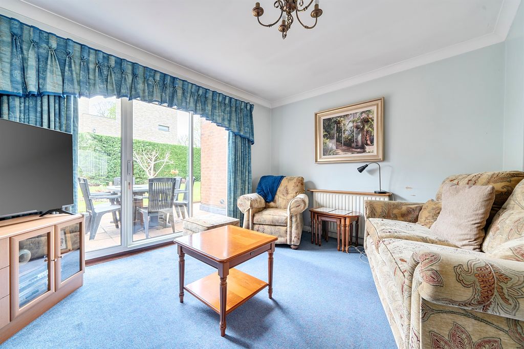 Property photo 3 of 21