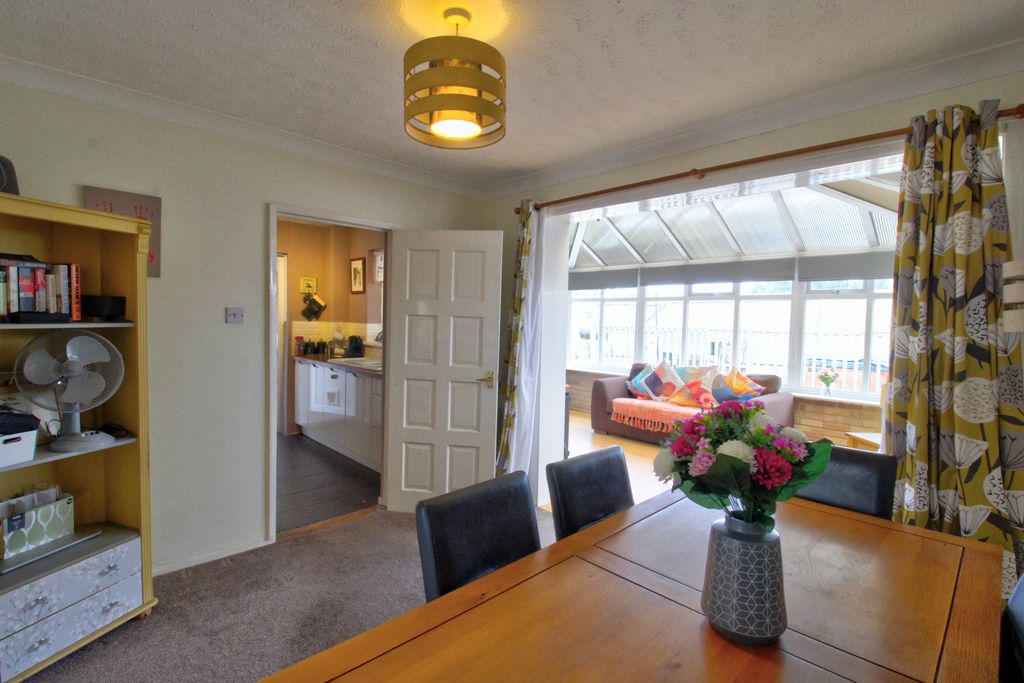 Property photo 2 of 42 Img_4249_50_51