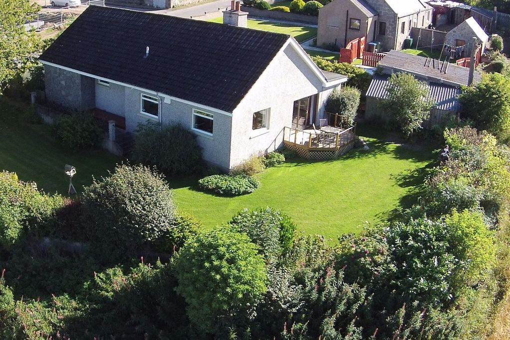 Property photo 2 of 37 Photo 39