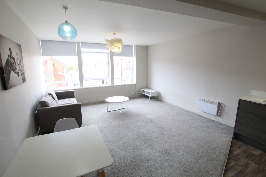 Property photo 2 of 7 Lounge