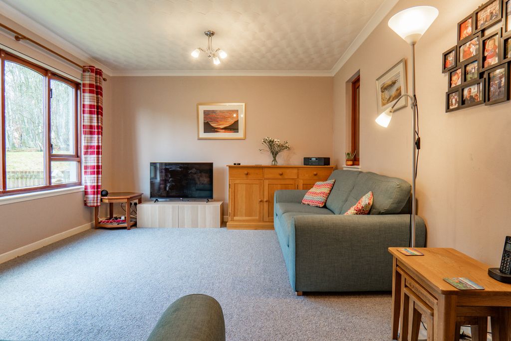 Property photo 3 of 29