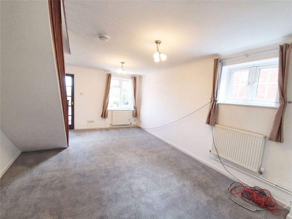 Property photo 3 of 10 Picture No. 03