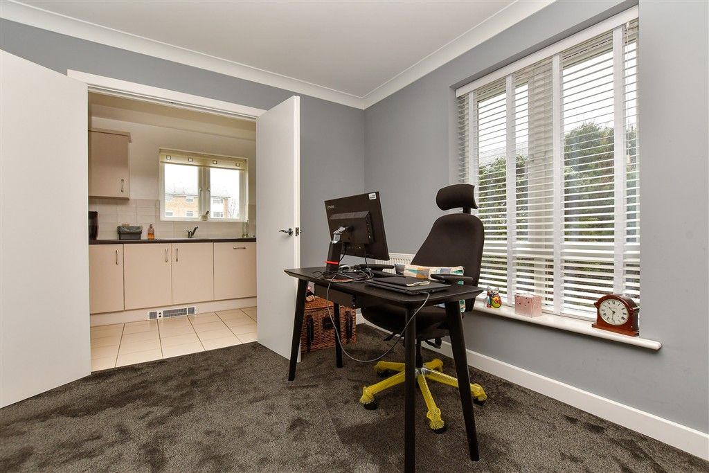 Property photo 1 of 14 Lounge/Diner