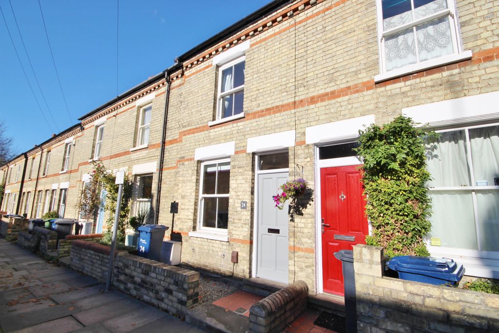 Property photo 1 of 11