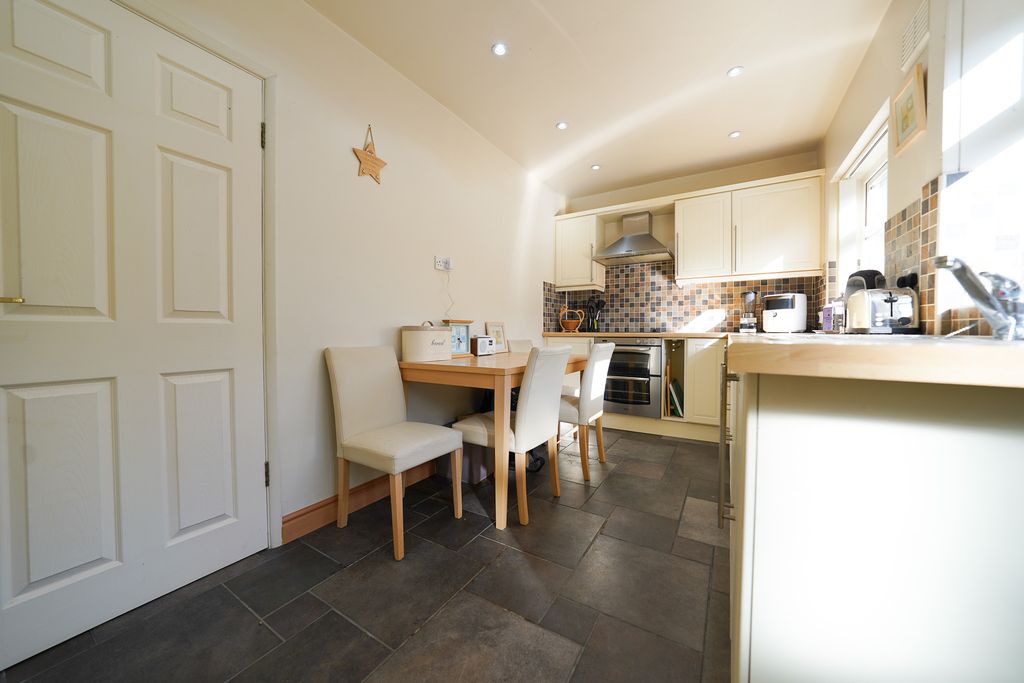 Property photo 1 of 18 Dsc03918