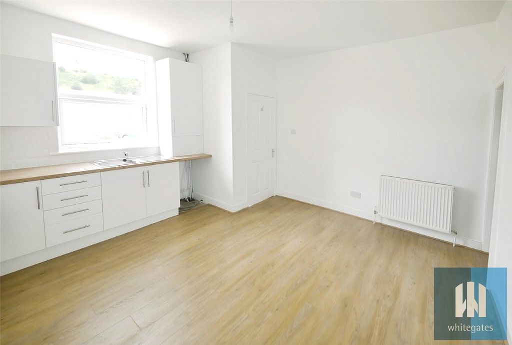 Property photo 3 of 13 Picture No. 20