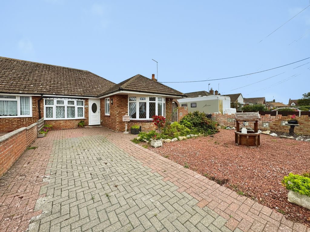 Property photo 2 of 20 Beacon Way