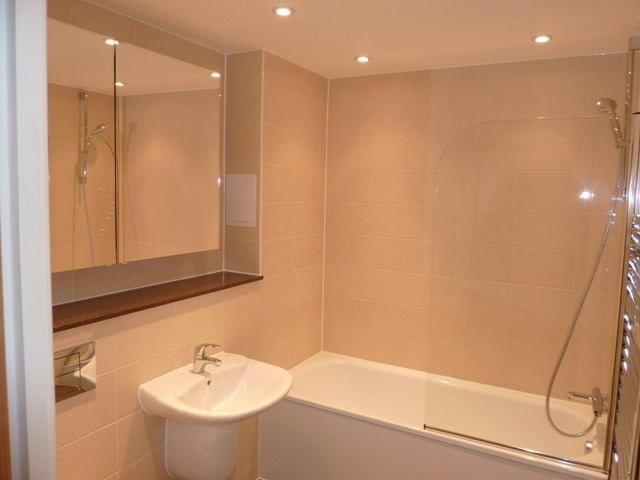 Property photo 1 of 6 First Floor 1 Bedroom Furnished Flat