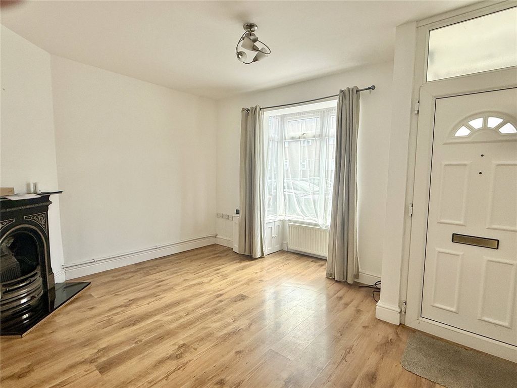 Property photo 2 of 13 Picture No. 03