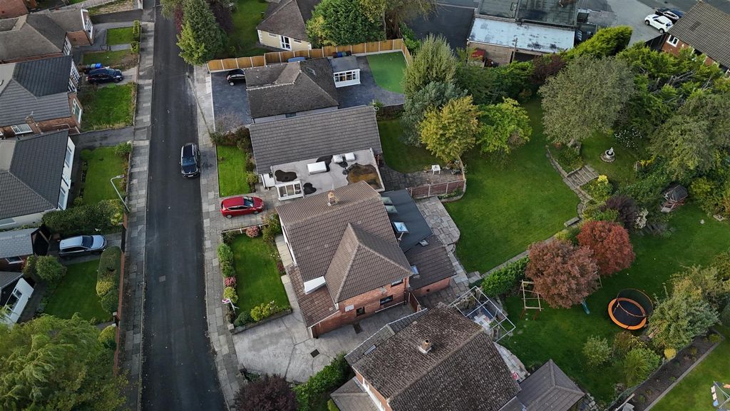 Property photo 2 of 52 Drone Shot