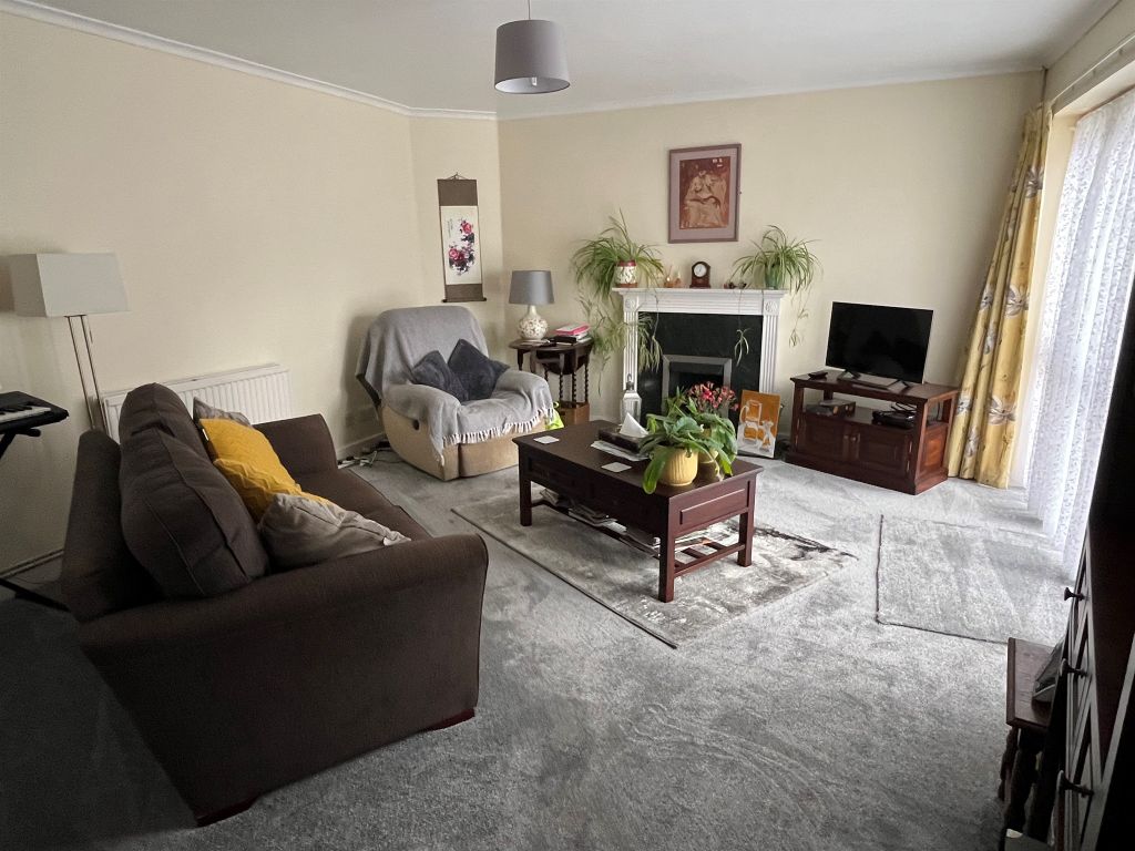 Property photo 3 of 14
