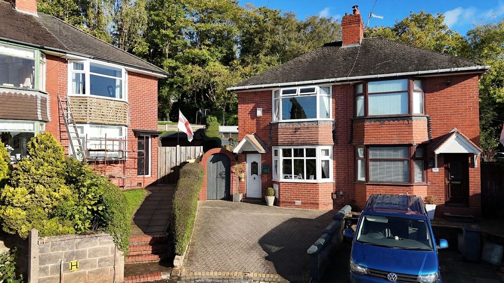 Property photo 1 of 22