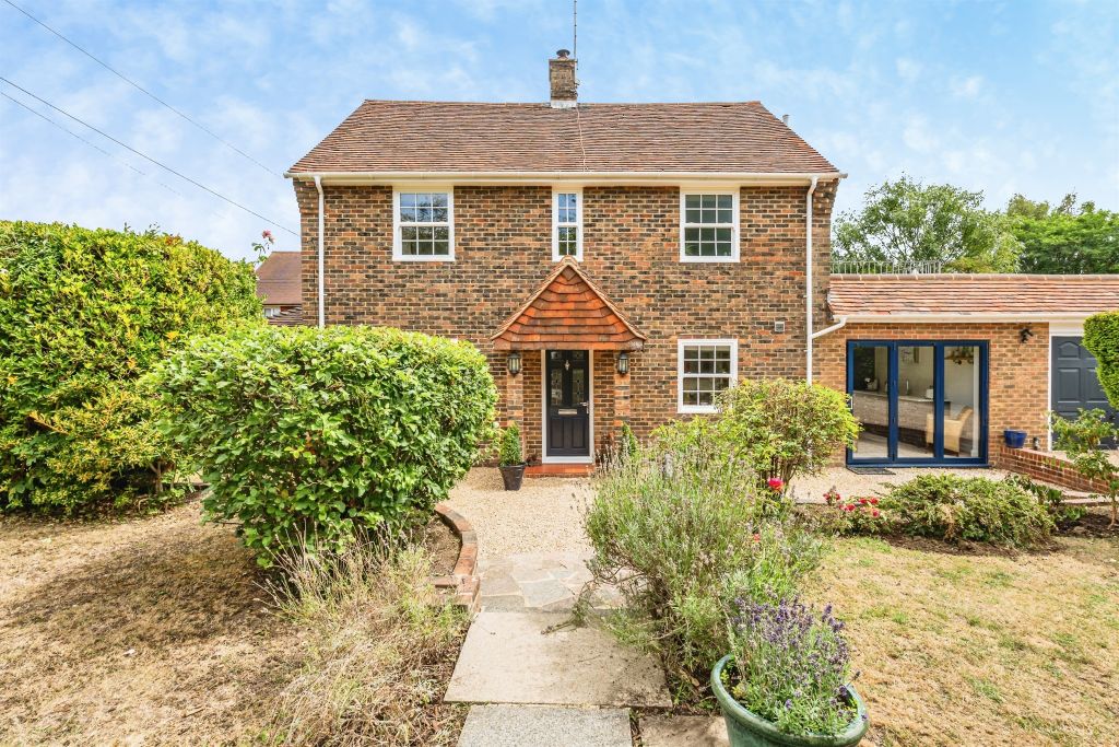Property photo 1 of 30
