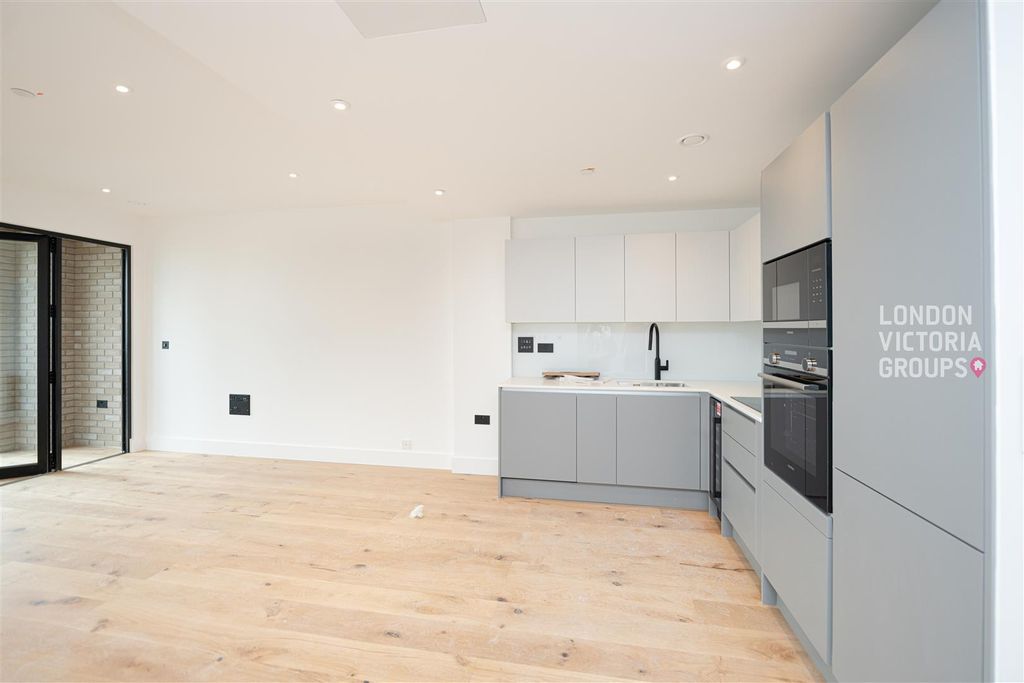 Property photo 2 of 8 1-37.Jpg