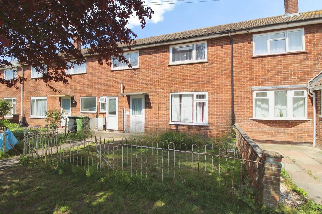 Property photo 2 of 3