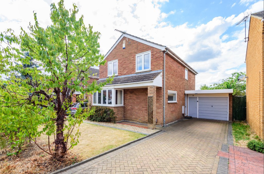 Property photo 1 of 17 Picture No. 23