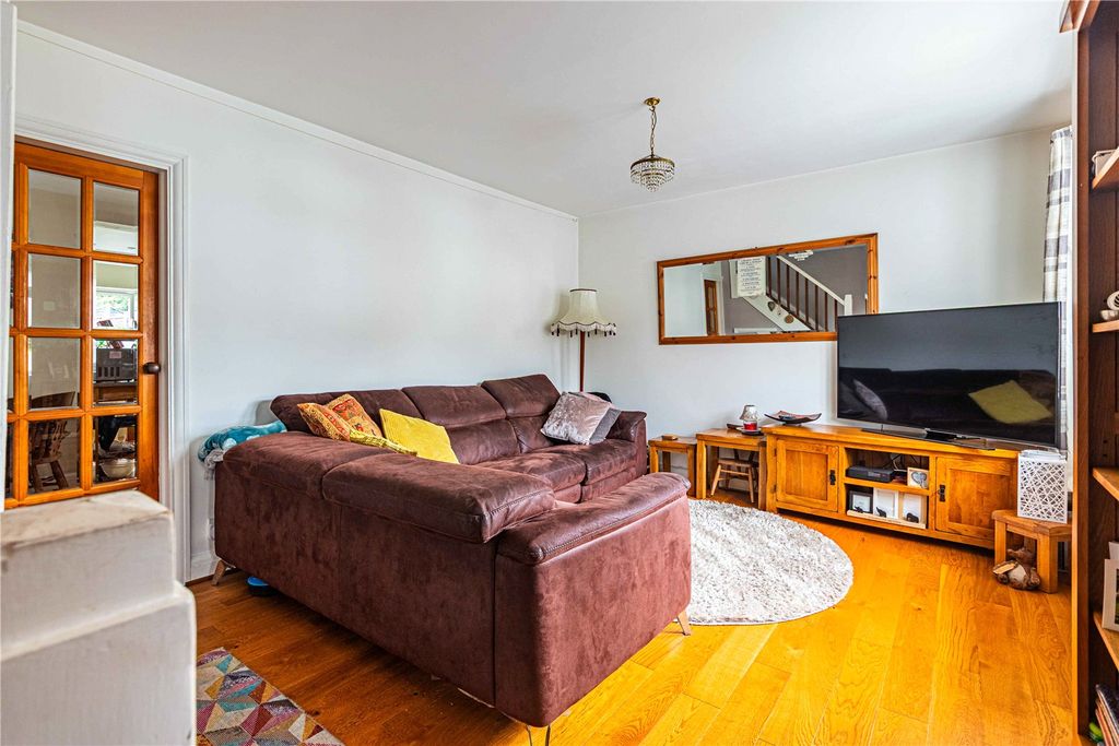 Property photo 3 of 15 Picture No. 02